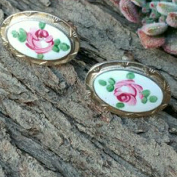 Vintage Other - Vintage Victorian Revival Rose Enamel Cufflinks